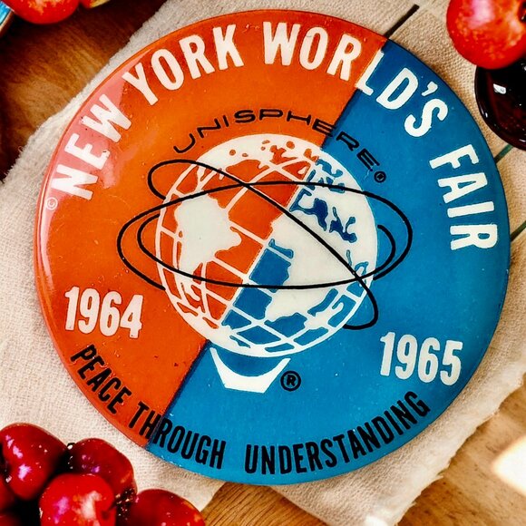 New York World's Fair Pin 1964-65 Unisphere Peace through Understanding - Picture 4 of 11
